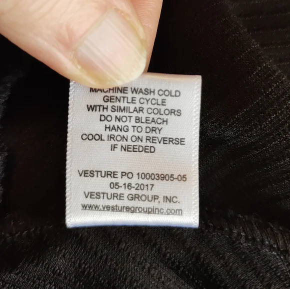 Super cute black dress. Zenzi. Girls 14. - Picture 14 of 15